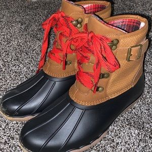 Maurices Duck boots